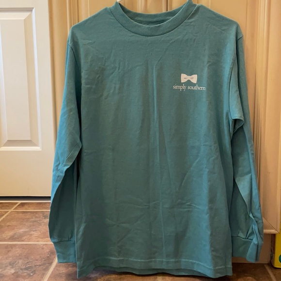 Simply Southern Tops - NWT Simply Southern ladies sz S Long Sleeve Tee